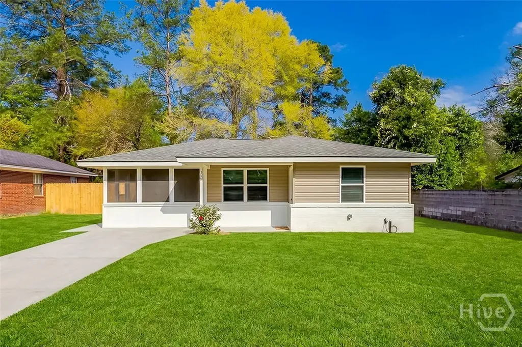 308 E Fourth Street Springfield GA 31329