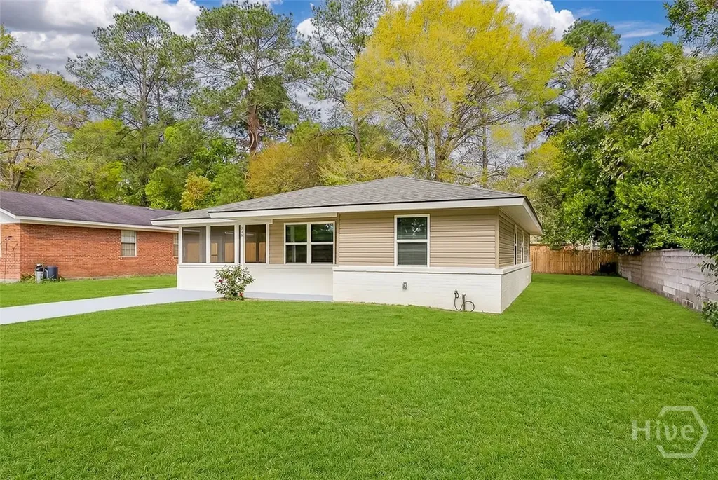 308 E Fourth Street Springfield GA 31329