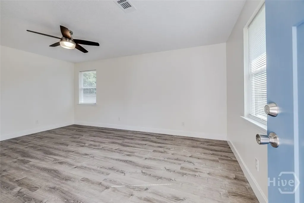 308 E Fourth Street Springfield GA 31329