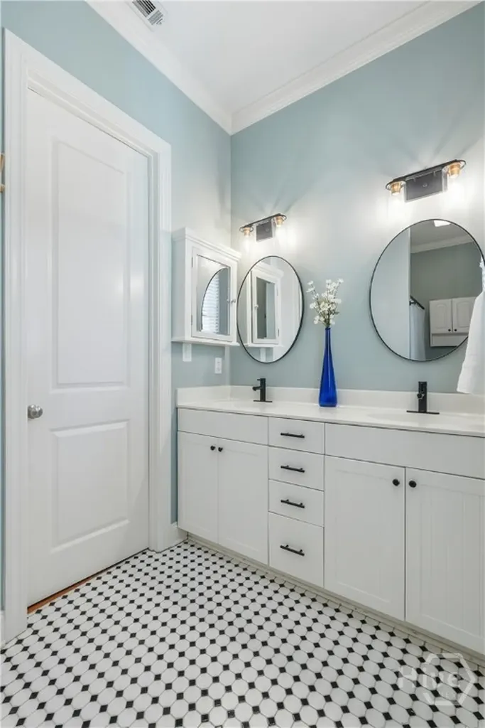 2430 Norwood Avenue Savannah GA 31406