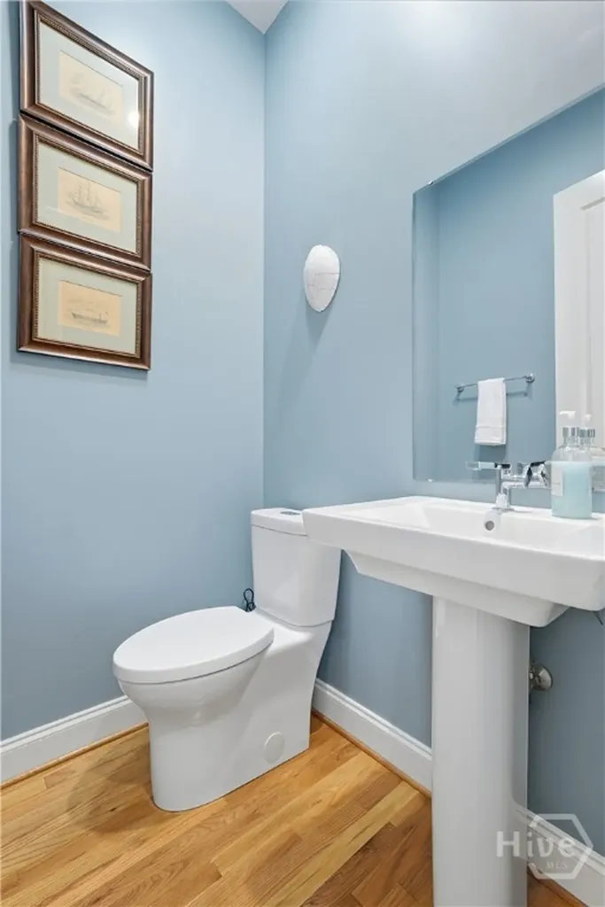 2430 Norwood Avenue Savannah GA 31406