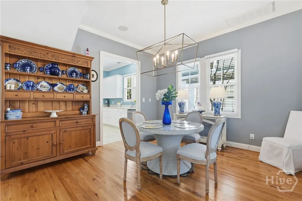 2430 Norwood Avenue Savannah GA 31406