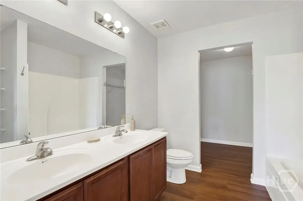 213 Barbour Lane Hinesville GA 31313