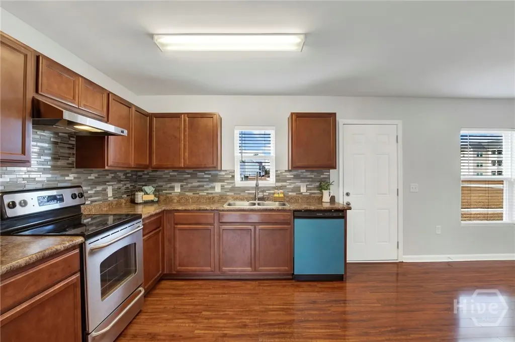 213 Barbour Lane Hinesville GA 31313