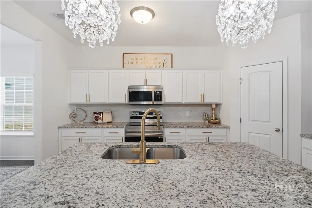 1160 Turpentine Trail Hinesville GA 31313