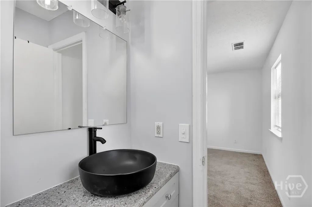 332 Mapmaker Lane Savannah GA 31410