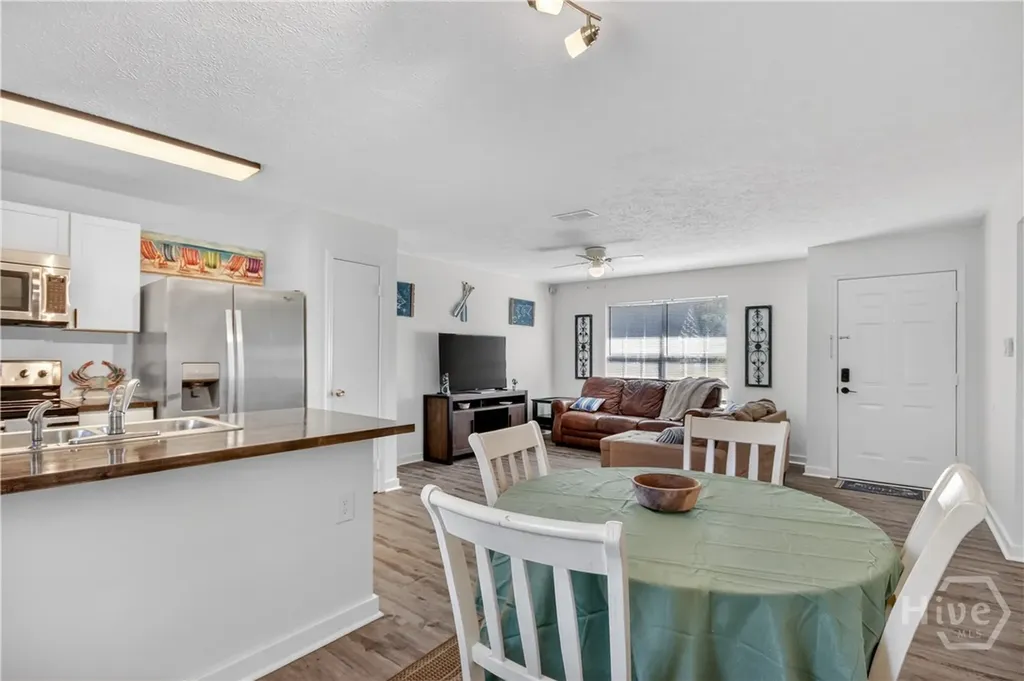 332 Mapmaker Lane Savannah GA 31410