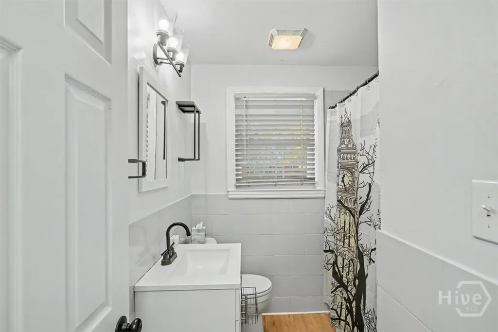 8434 Cresthill Savannah GA 31406
