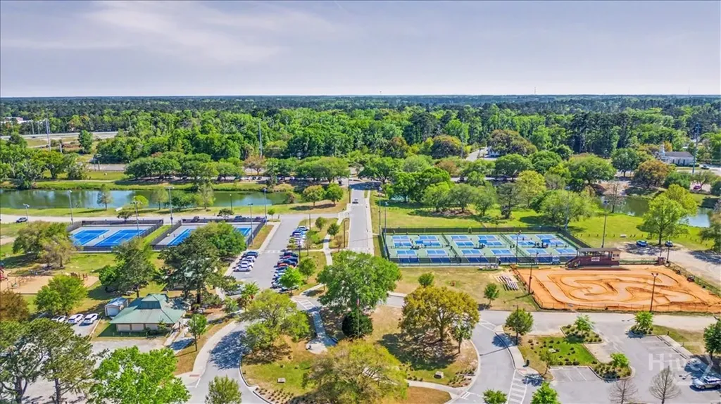8434 Cresthill Savannah GA 31406