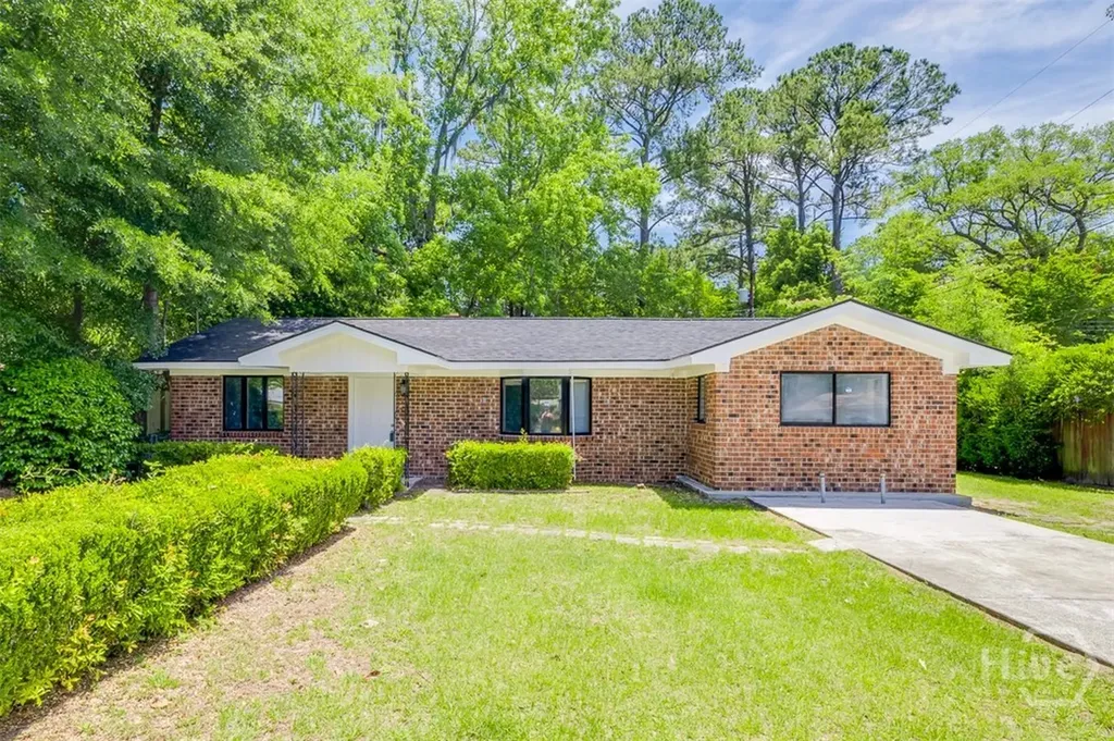 8508 Clarke Avenue Savannah GA 31406