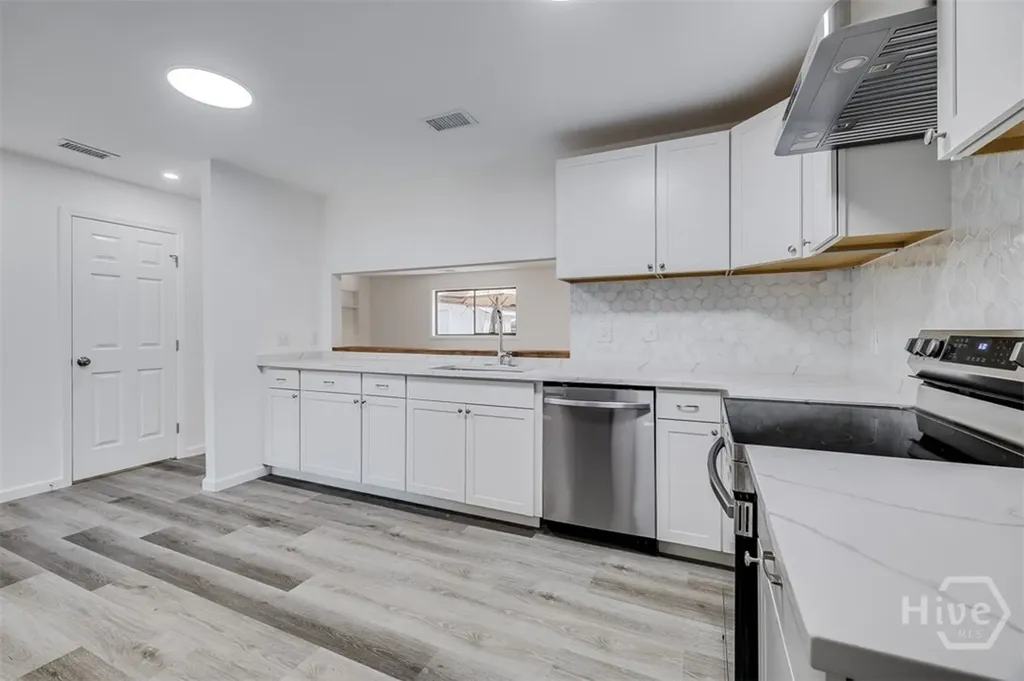 8508 Clarke Avenue Savannah GA 31406