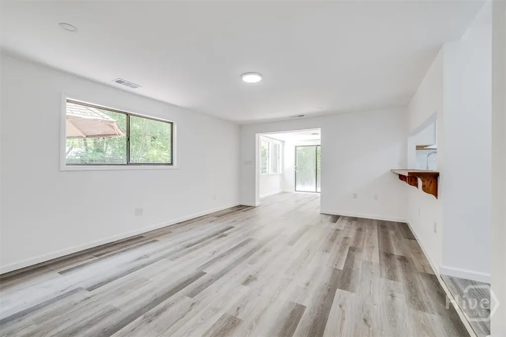 8508 Clarke Avenue Savannah GA 31406