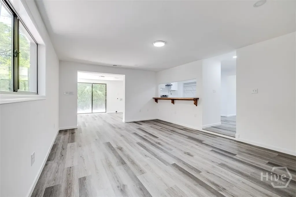 8508 Clarke Avenue Savannah GA 31406