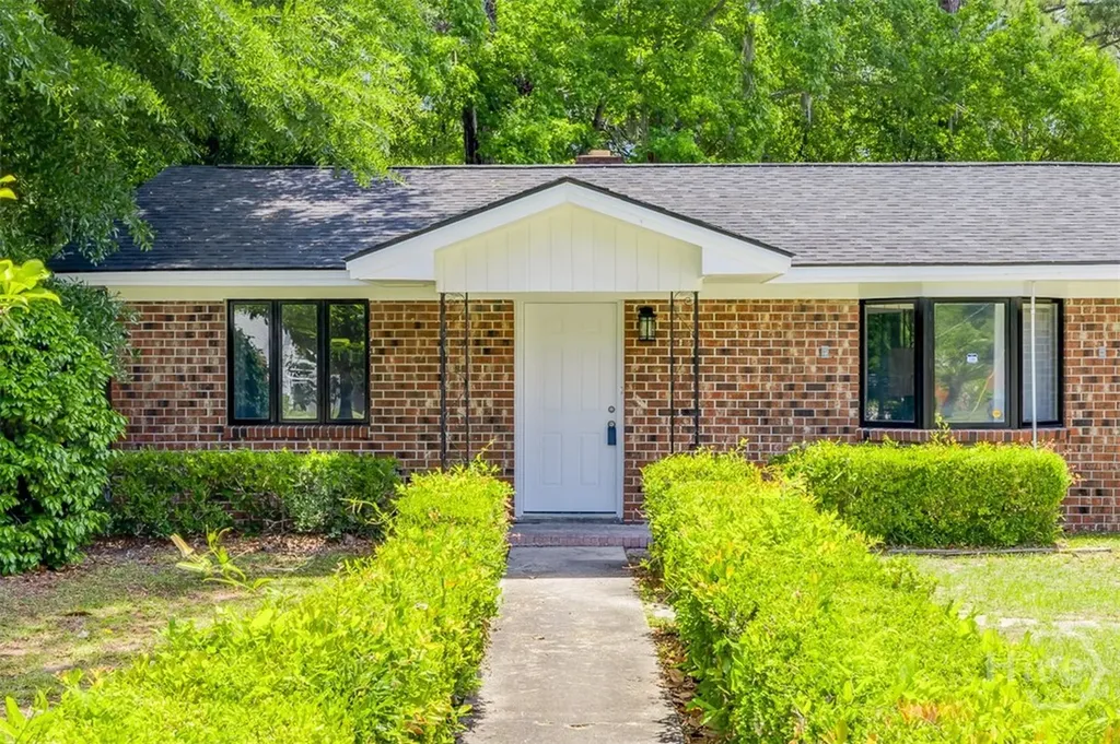8508 Clarke Avenue Savannah GA 31406