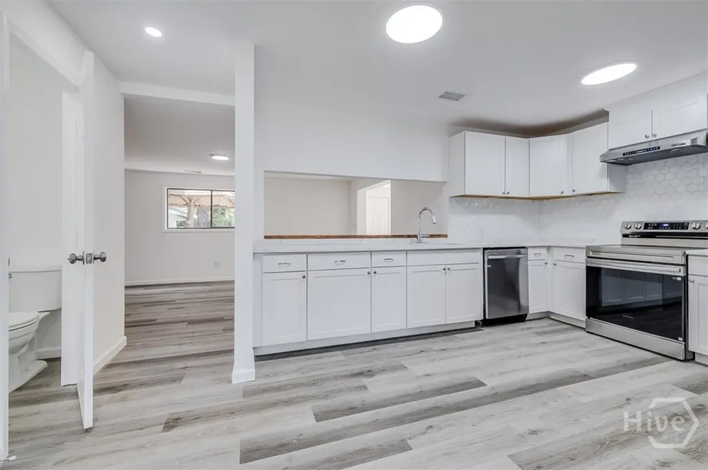 8508 Clarke Avenue Savannah GA 31406