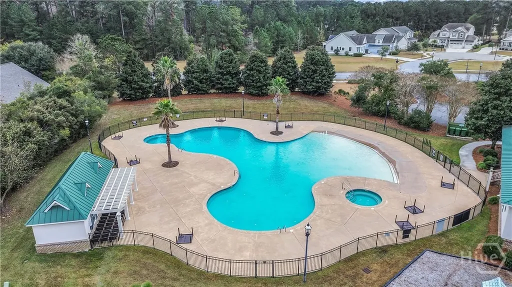 160 Como Drive Pooler GA 31322