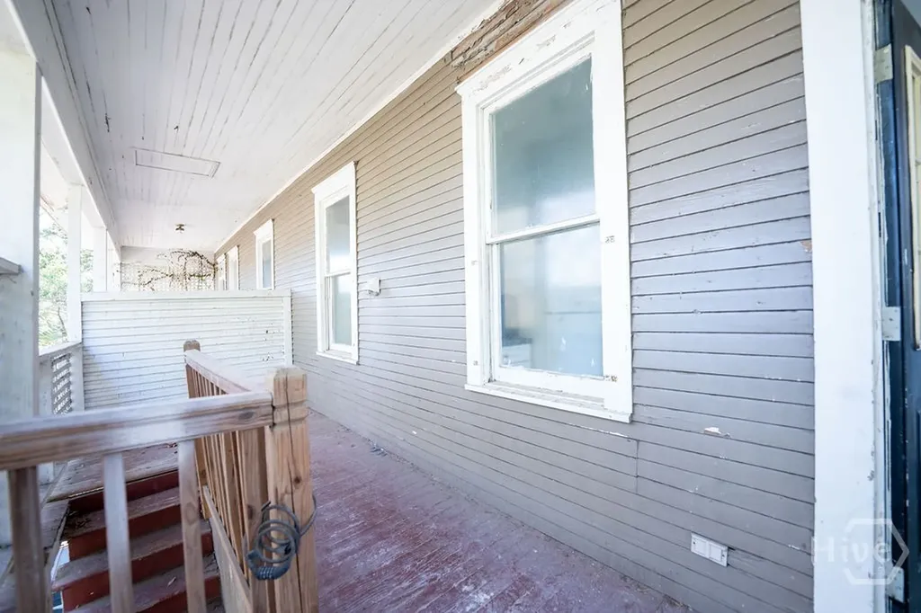 210 W W 41st Street Savannah GA 31401