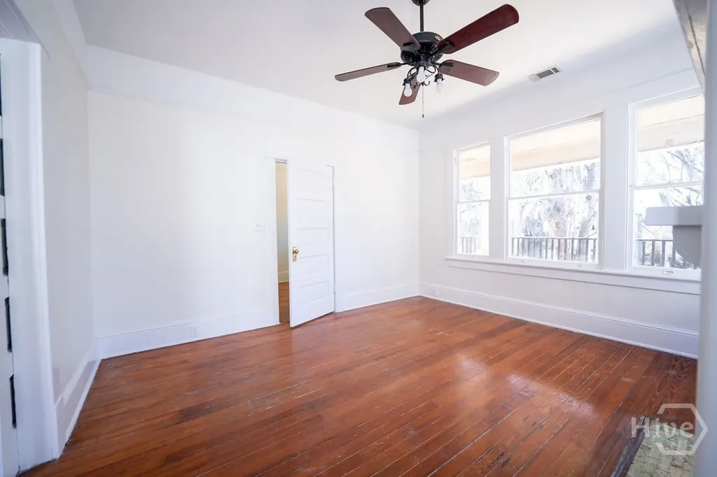 210 W W 41st Street Savannah GA 31401