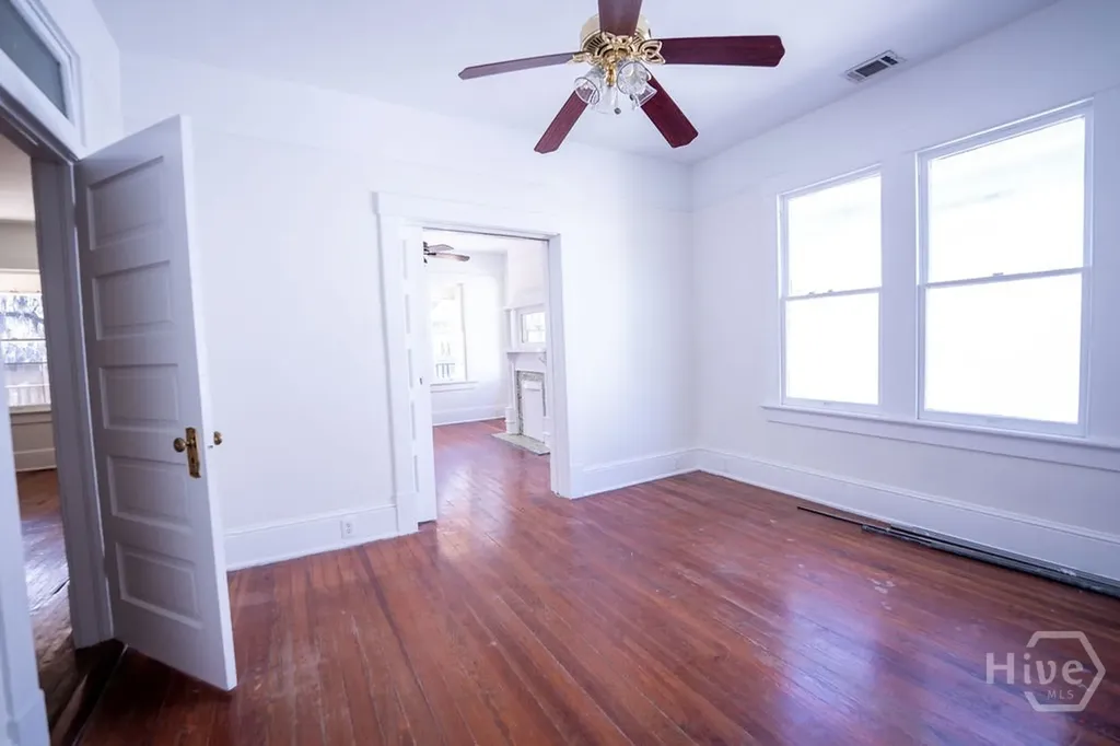 210 W W 41st Street Savannah GA 31401