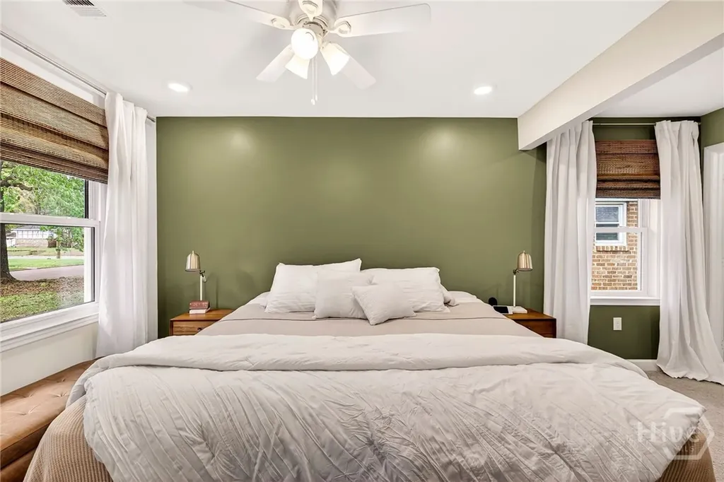 206 E 65th Street Savannah GA 31405