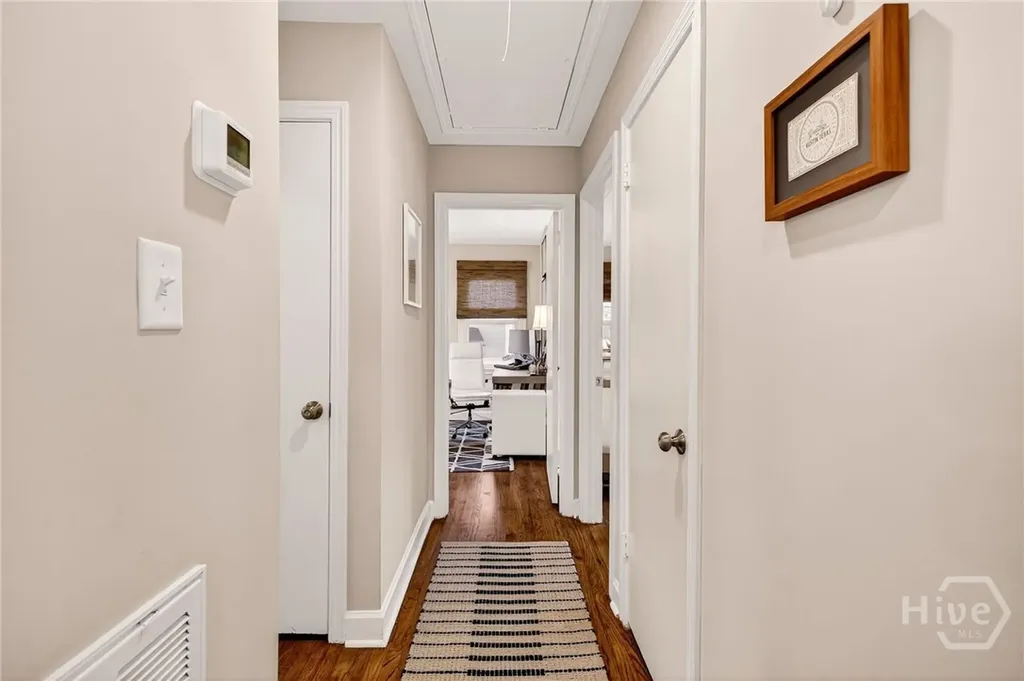 206 E 65th Street Savannah GA 31405