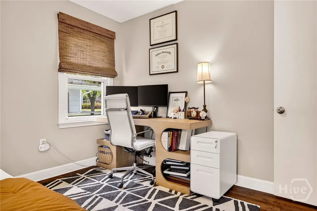 206 E 65th Street Savannah GA 31405