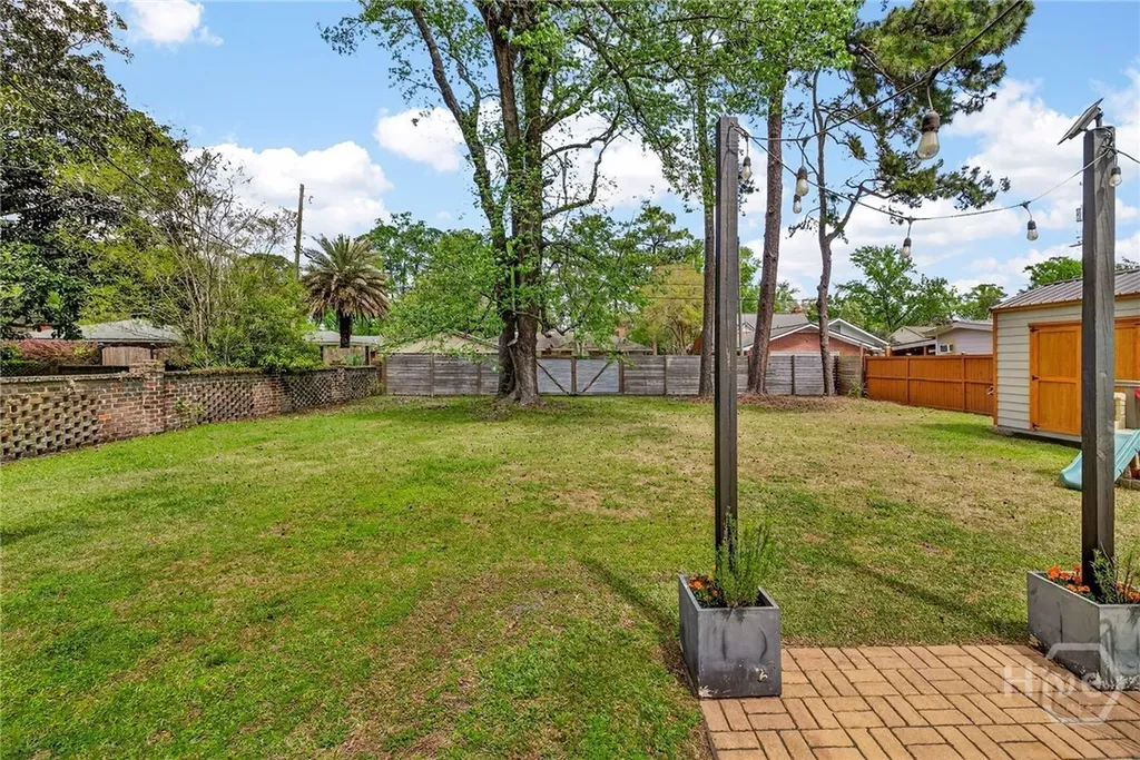206 E 65th Street Savannah GA 31405