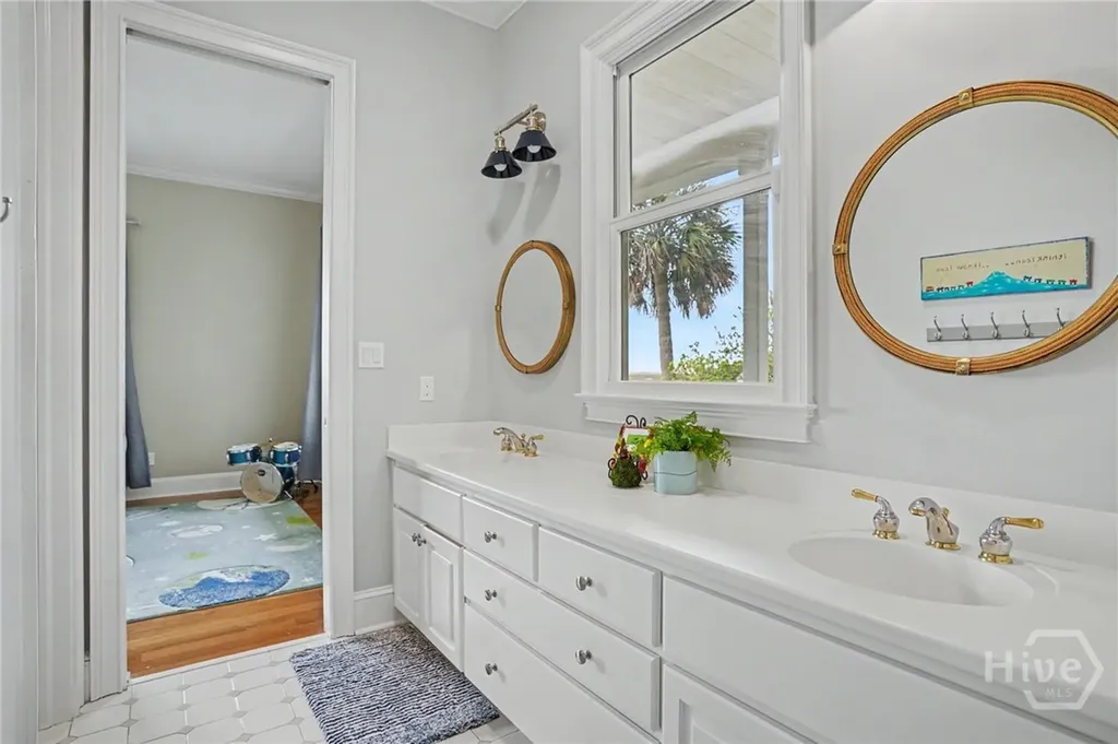 2238 Cohen Street Savannah GA 31410