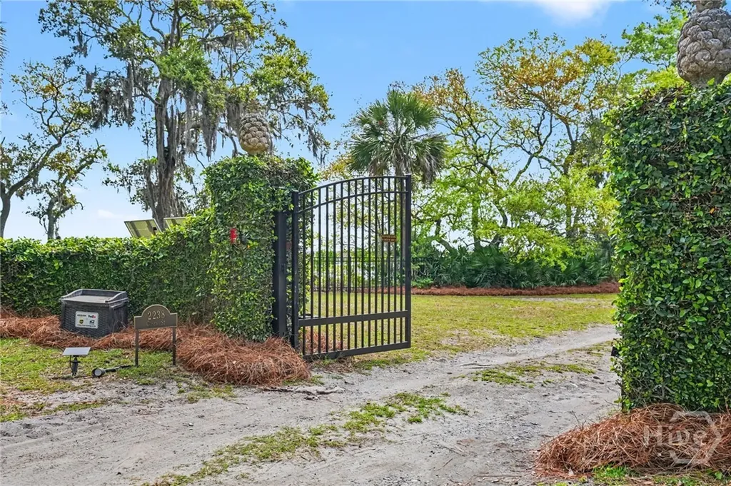 2238 Cohen Street Savannah GA 31410