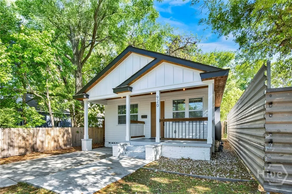 920 W 51st Street Savannah GA 31405