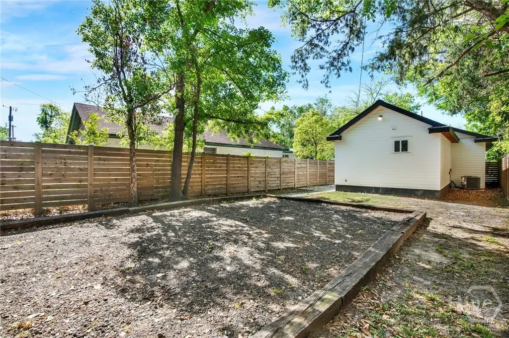 920 W 51st Street Savannah GA 31405