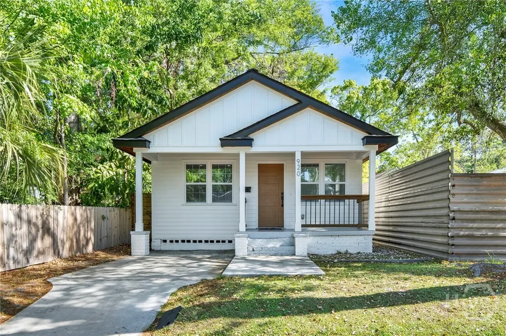 920 W 51st Street Savannah GA 31405