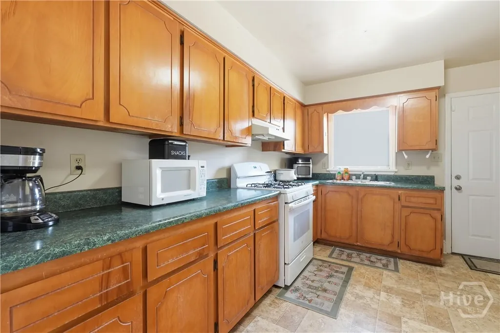 512 E Duffy Street Savannah GA 31401