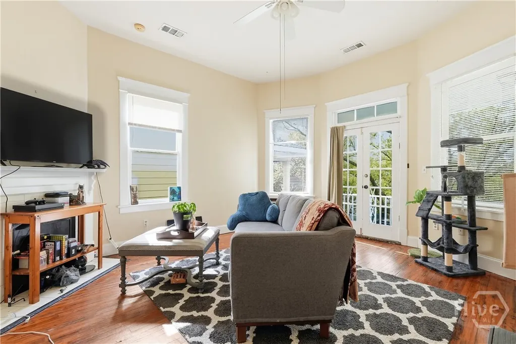 512 E Duffy Street Savannah GA 31401