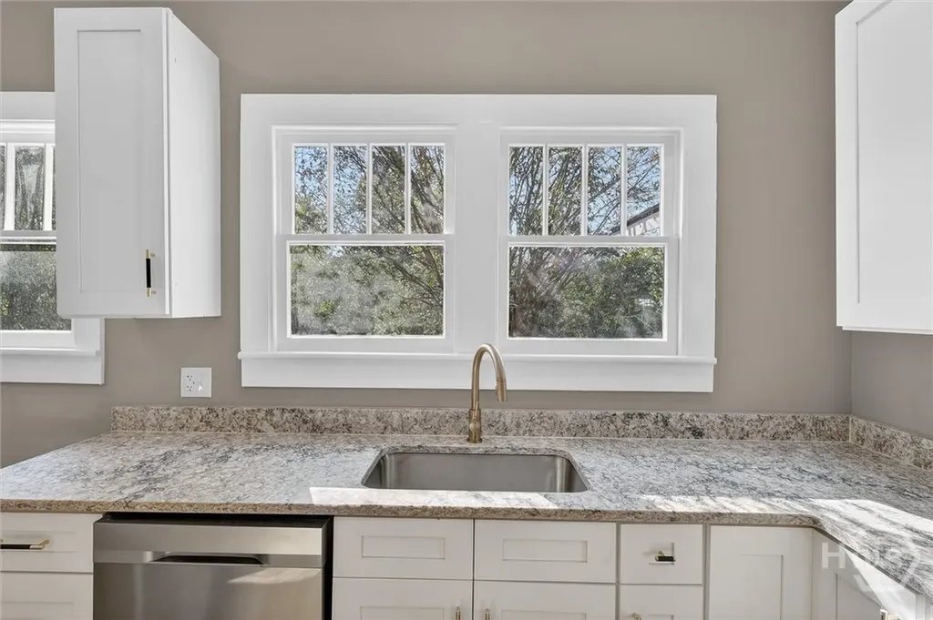104 E Burkhalter Street Pembroke GA 31321