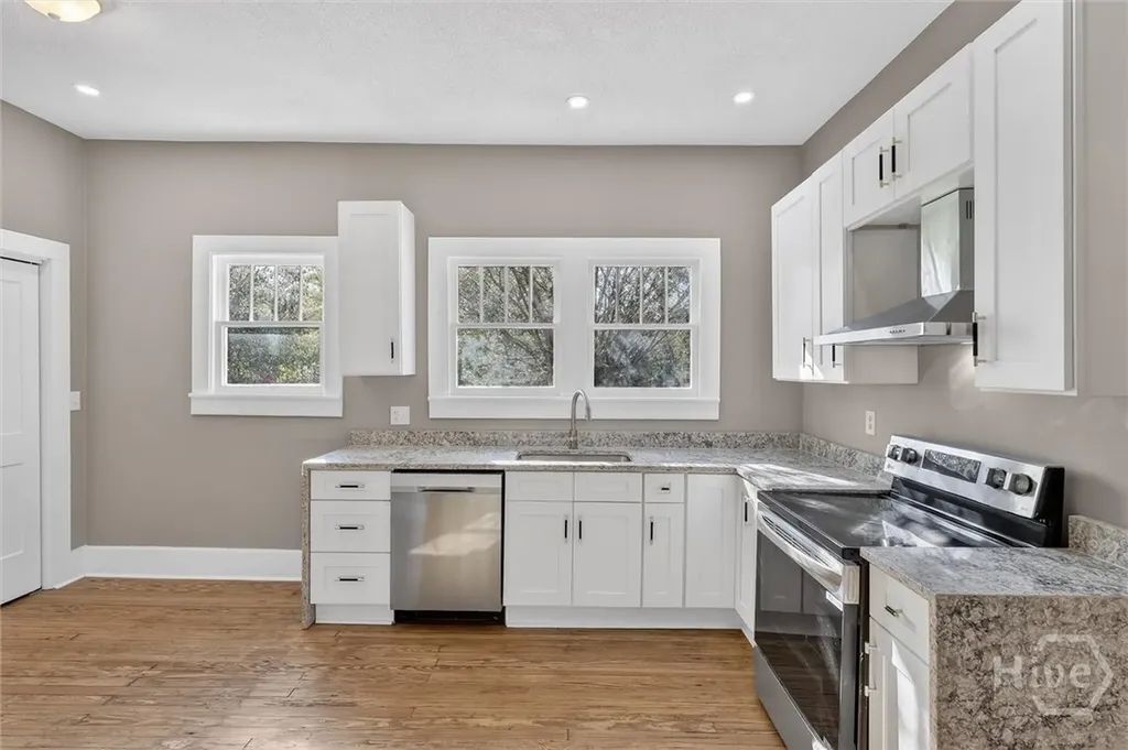 104 E Burkhalter Street Pembroke GA 31321