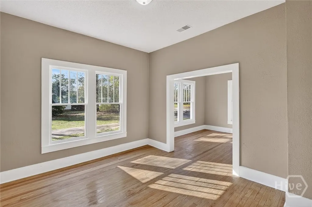 104 E Burkhalter Street Pembroke GA 31321