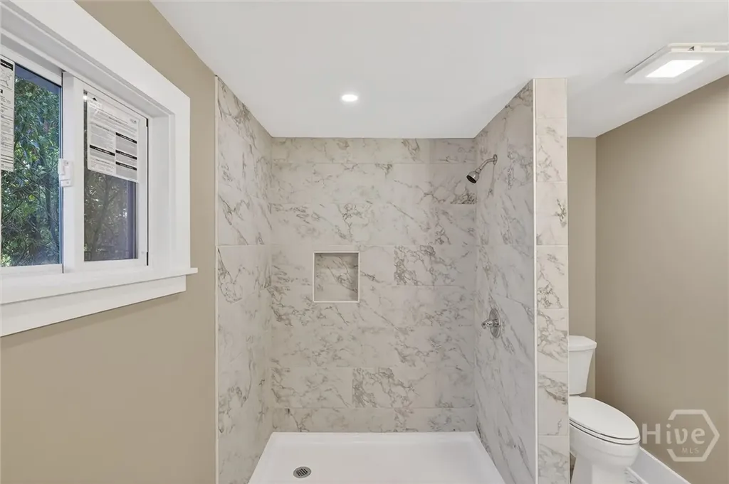 104 E Burkhalter Street Pembroke GA 31321