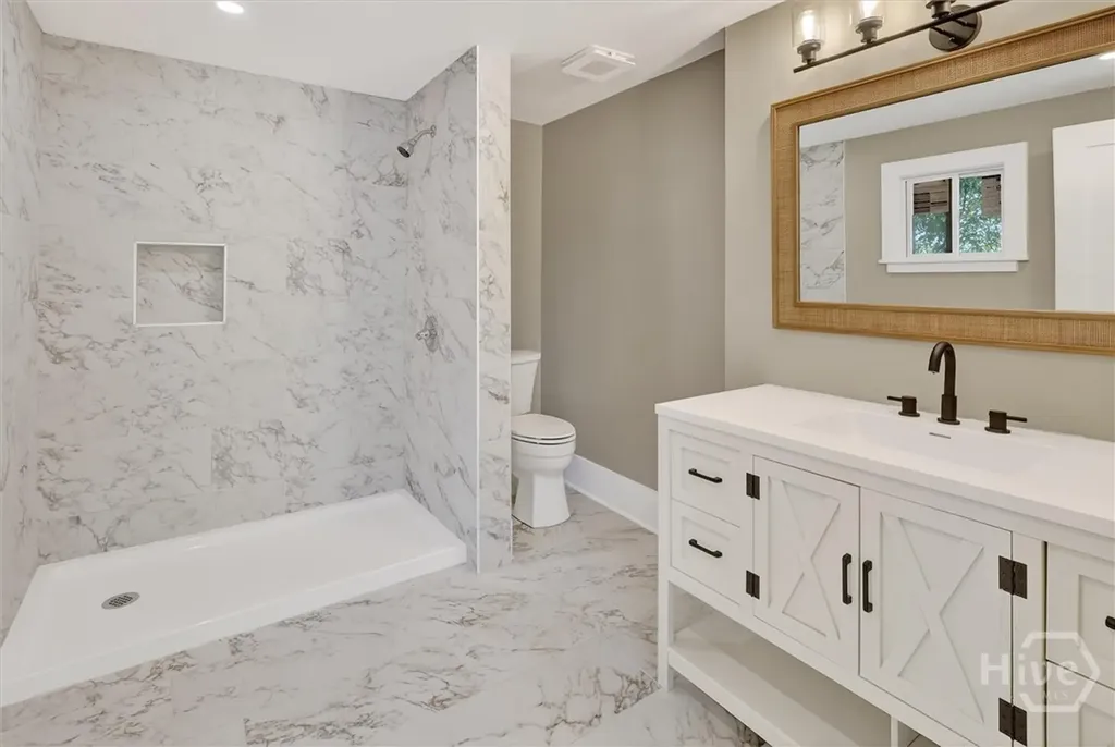 104 E Burkhalter Street Pembroke GA 31321