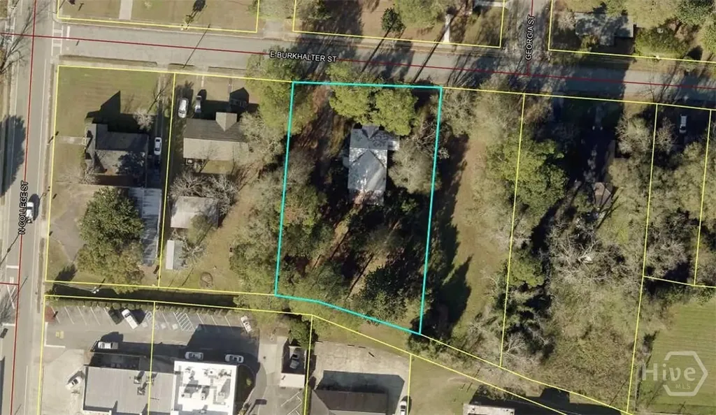 104 E Burkhalter Street Pembroke GA 31321