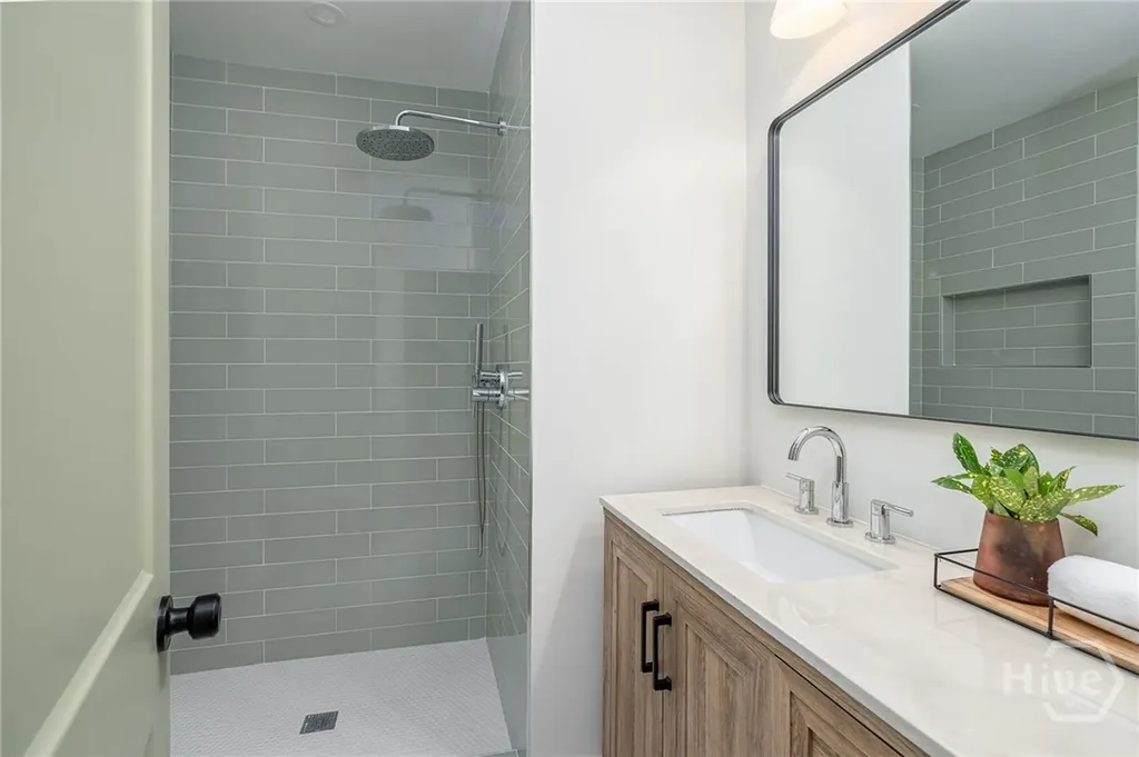 32 Dame Kathryn Drive Savannah GA 31411