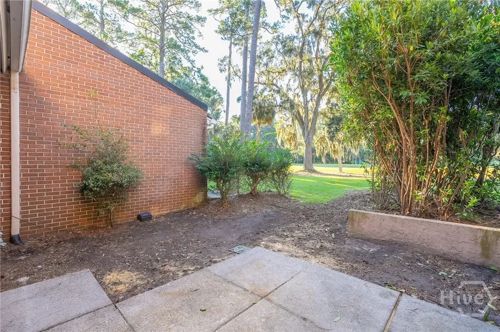 32 Dame Kathryn Drive Savannah GA 31411