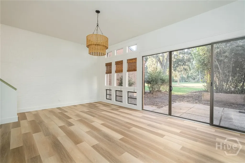 32 Dame Kathryn Drive Savannah GA 31411