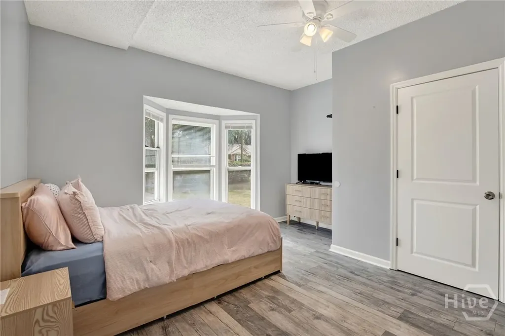 2356 E 42nd Street Savannah GA 31404