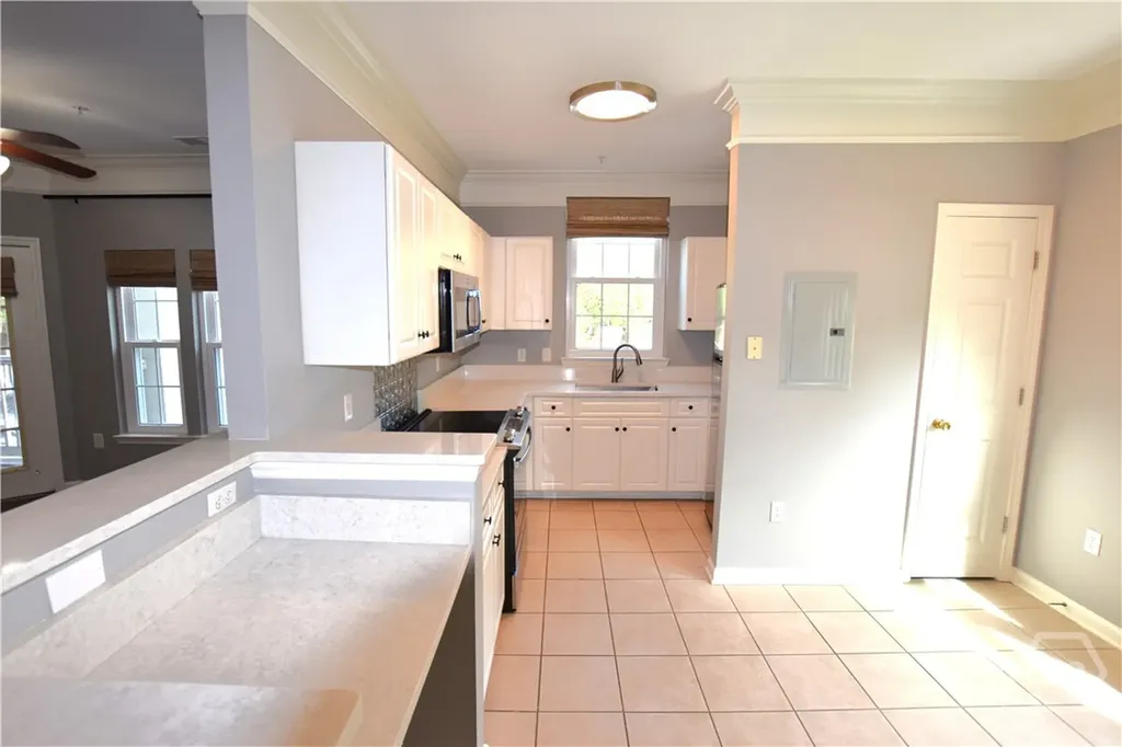2115 Whitemarsh Way Savannah GA 31410