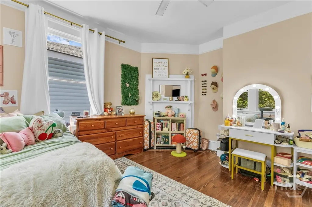 712 E 37th Street Savannah GA 31401