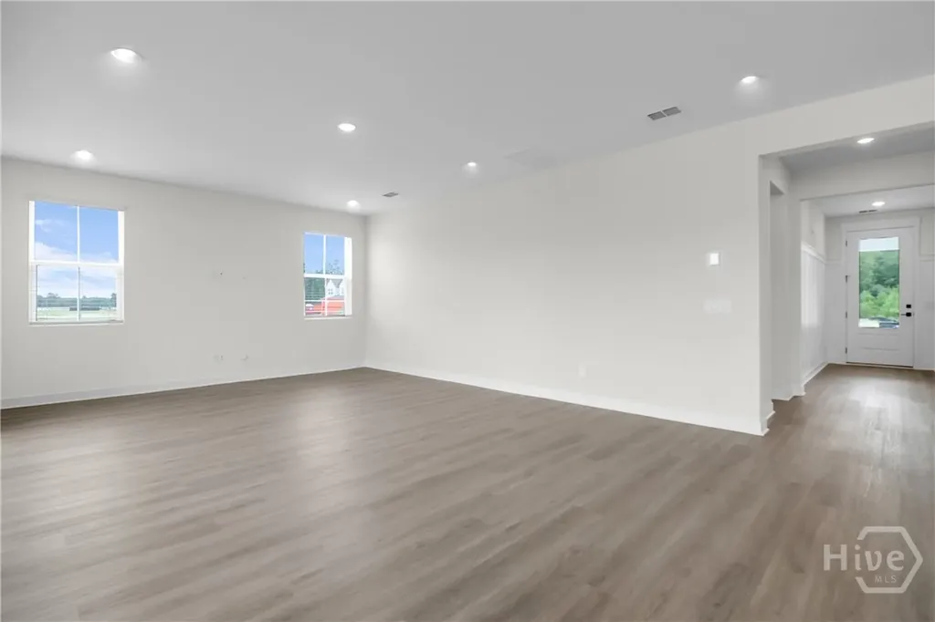 166 Mage Circle Savannah GA 31302