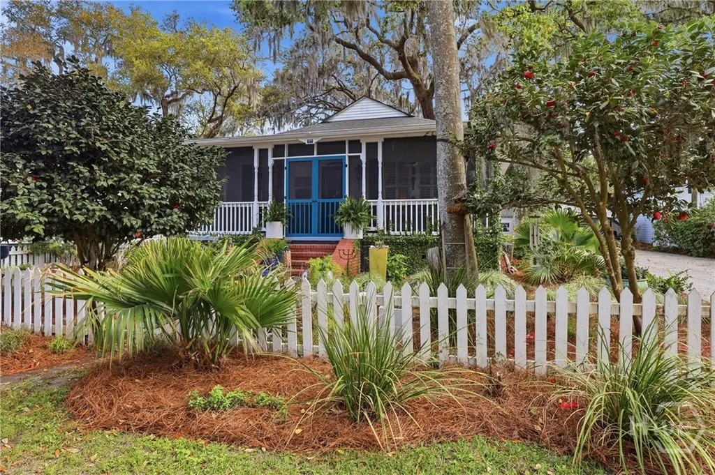 57 Henderson Avenue Savannah GA 31406