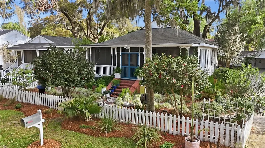 57 Henderson Avenue Savannah GA 31406