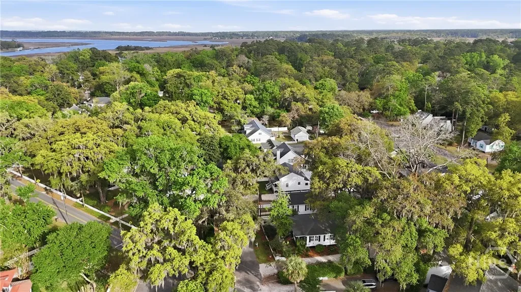 57 Henderson Avenue Savannah GA 31406